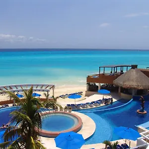https://sunset-fishermen-beach-resort-playa-del-carmen.quintano-roohotels.com