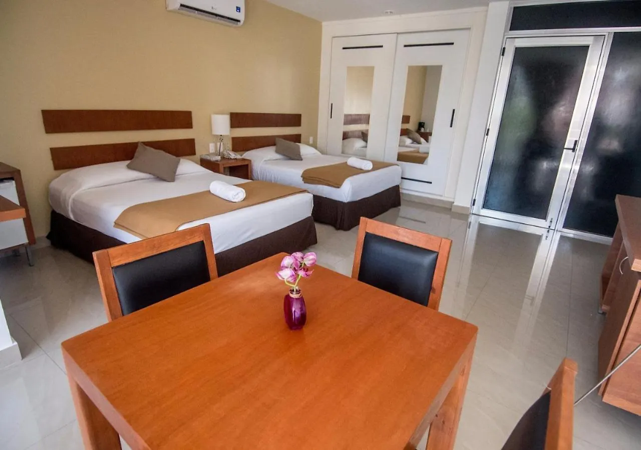Sunrise 42 Suites By Holiday In Playa Playa del Carmen Hotel
